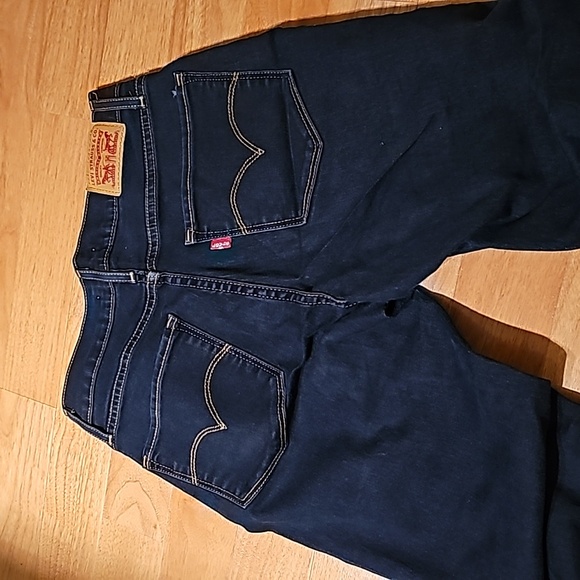 Denim - Picture 5 of 6